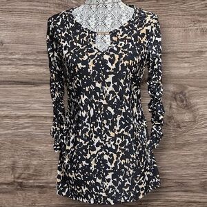Lily Morgan animal print 3/4 sleeves top